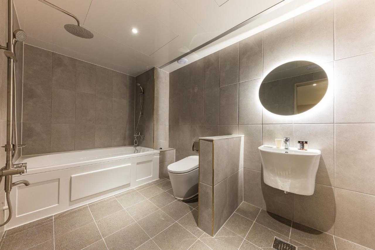 Hotel Lium Cheonan Esterno foto